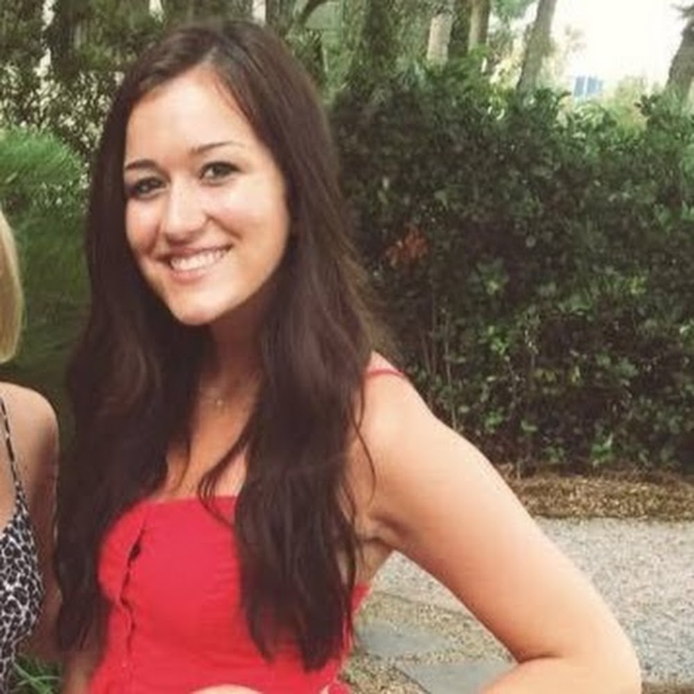 Meet your Posher, Caitlyn